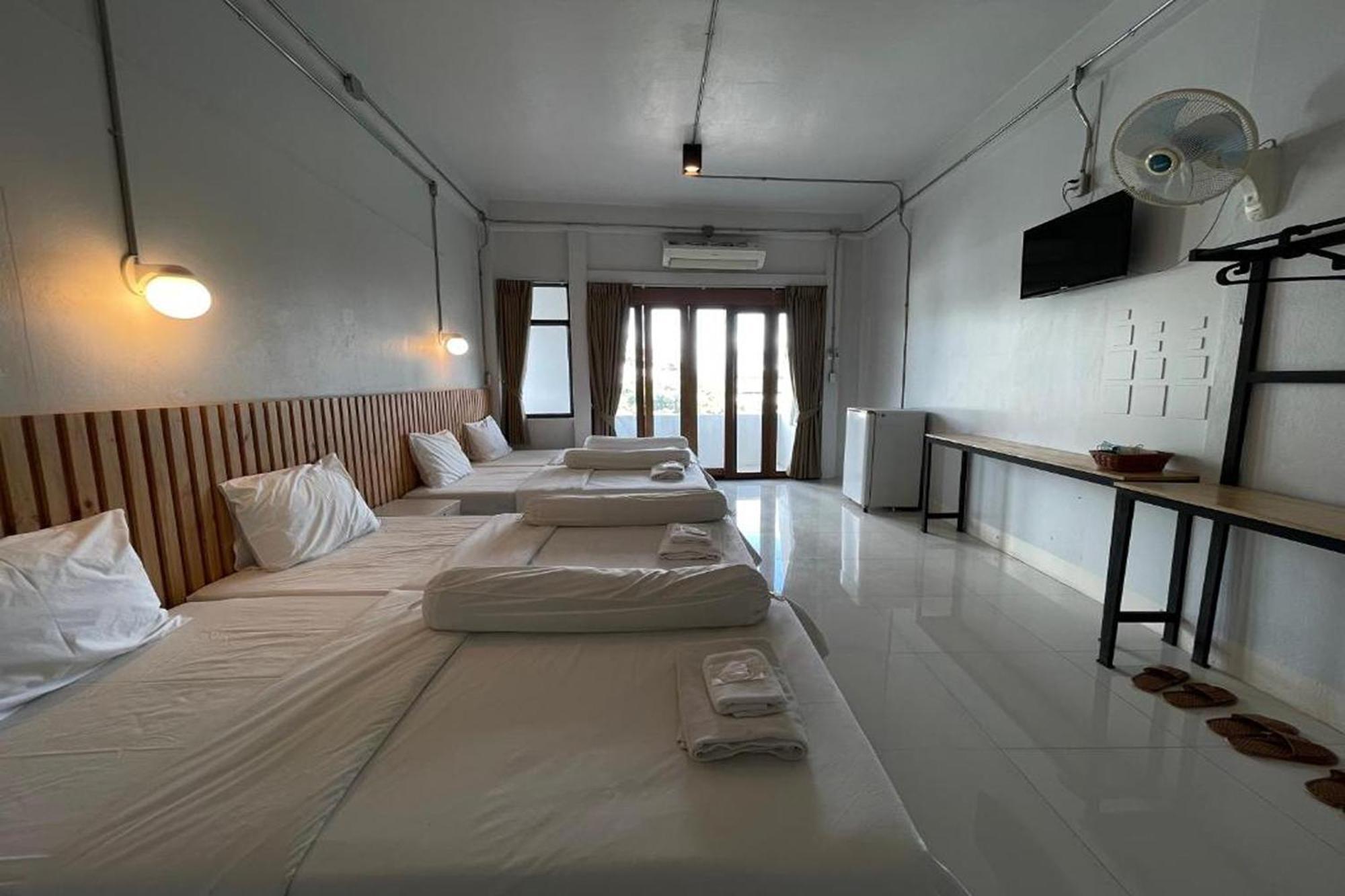 Asaya House Hotel Chiang Mai Exterior photo
